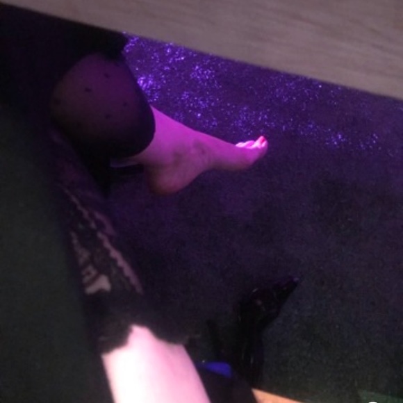 Stilettos WELL WORN - Picture 13 of 13